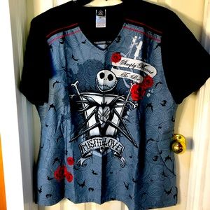 NWT Nightmare Before Christmas Scrub Top XL